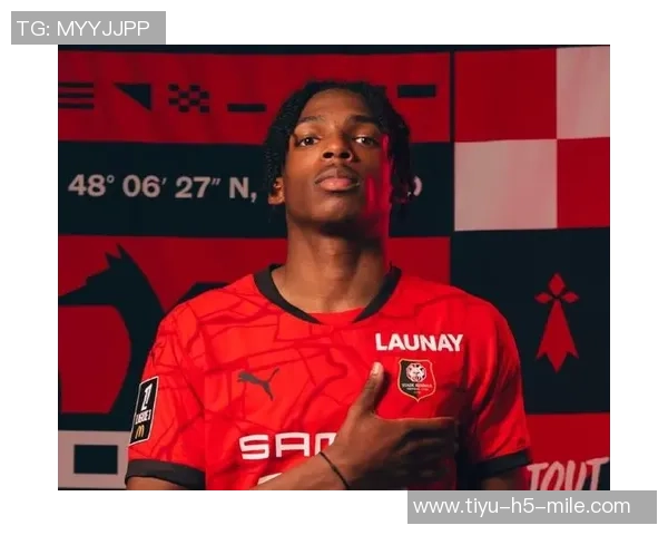 切尔西正式激活条款召回20岁后卫安塞尔米诺重返球队助力新赛季